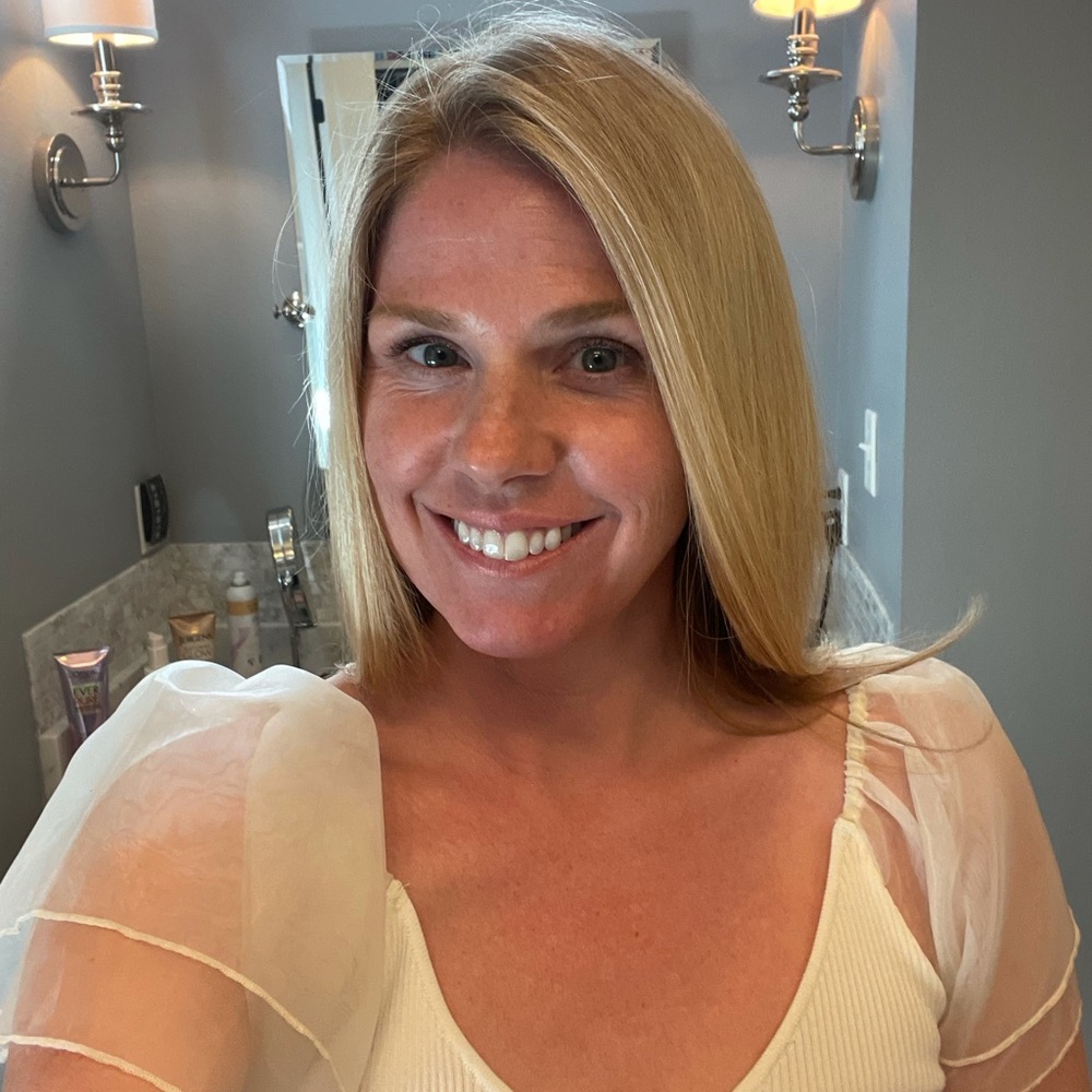 Meet your Posher, Brooke